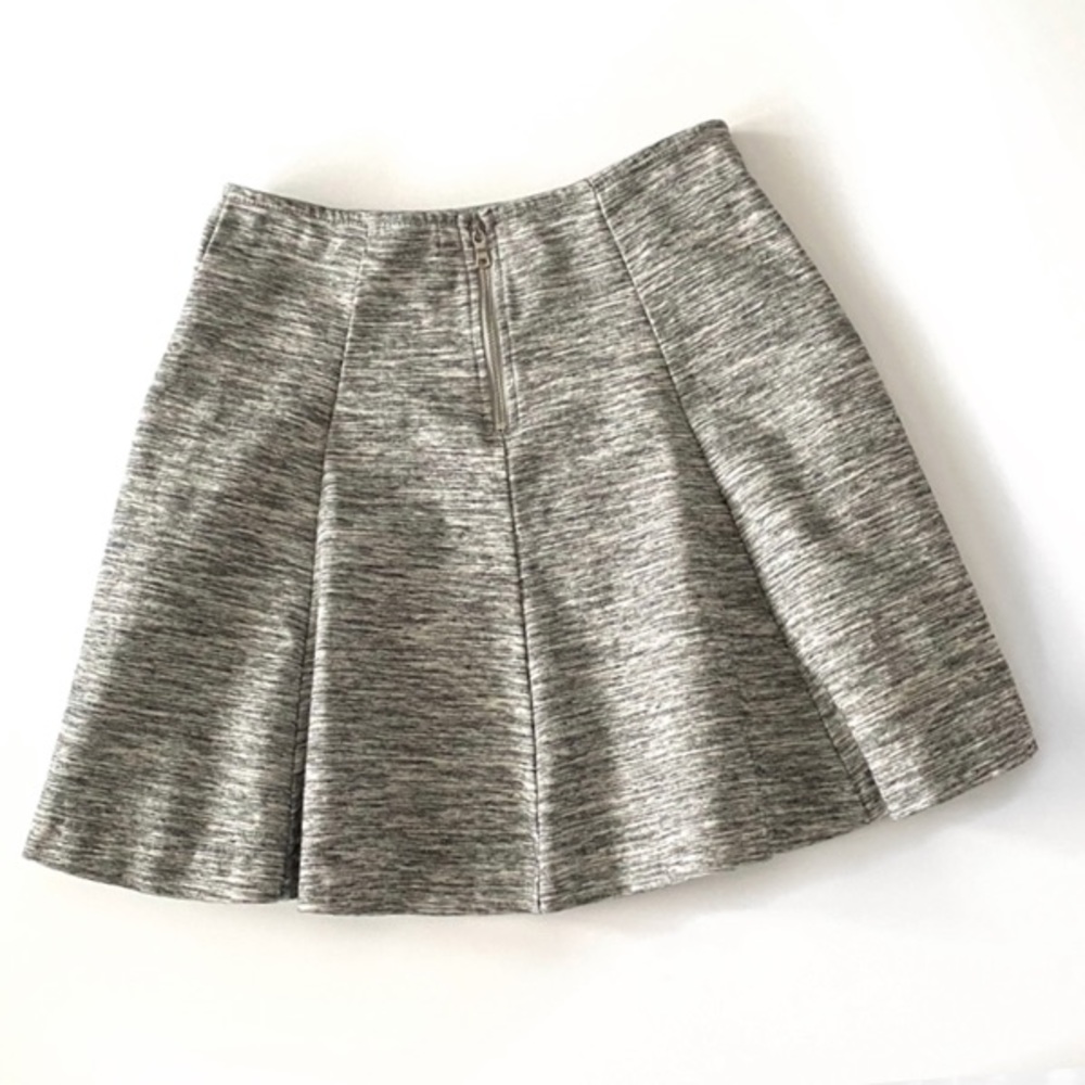 SOLD   GAP Heather Grey Skater Skirt Size XS - Picture 2 of 5